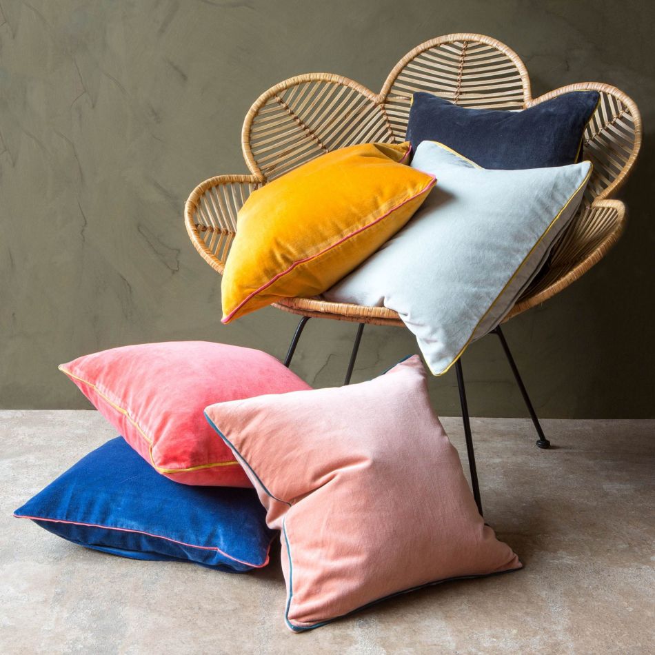 Best velvet cushions store
