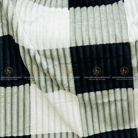 Burberry Check Printed Stripe Fleece Blankets