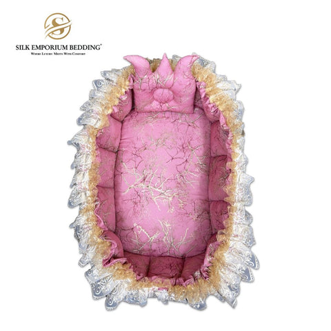 Sleeping Baby Pod (Baby Pink) - Silk Emporium Bedding